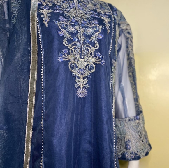 Elan 3pc - Picture 3 of 4